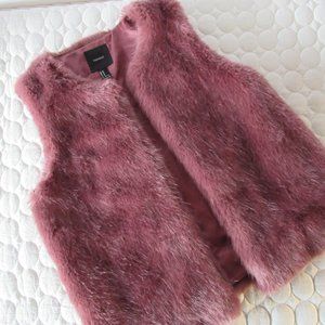 Forever 21 Faux Fur Dusty Rose Vest M